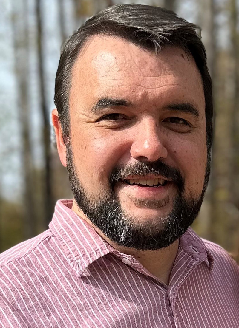 Jonathan Lewis