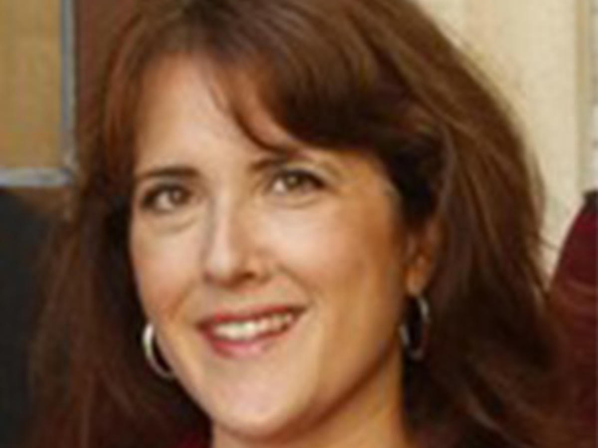 Laura Loth Rhodes College