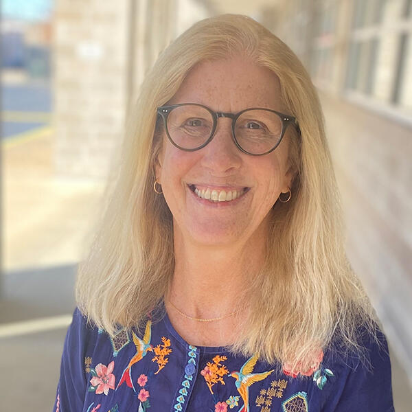 Sally Jones Heinz ’81