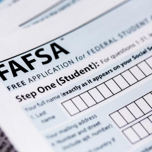 picture of a FAFSA form