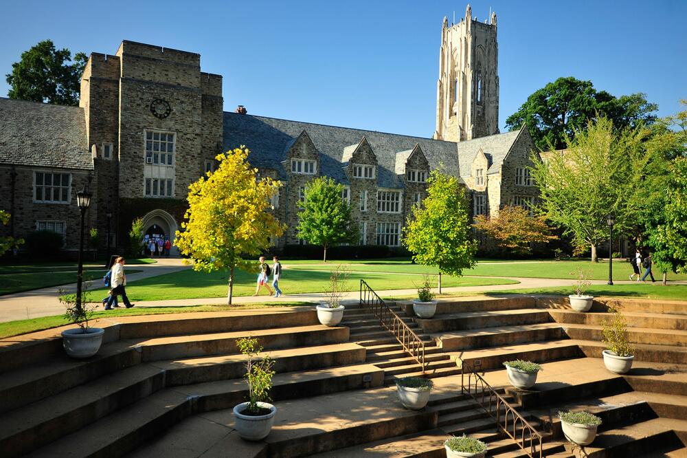 A beautiful campus morning.